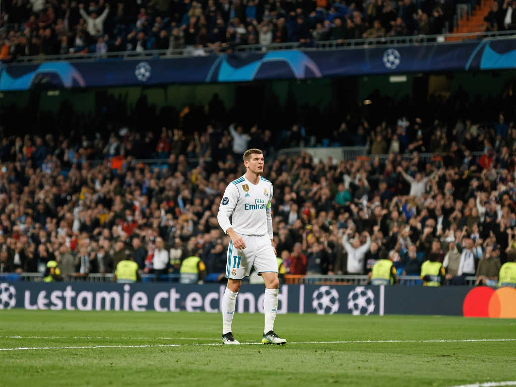 德格内克：客场七八万人氛围，更像动力而非压力